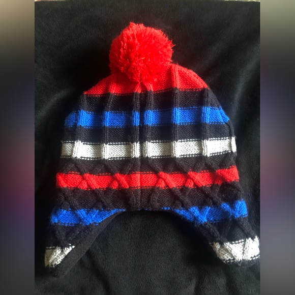 Berkshire Mickey Mouse Boys 2 Pc Hat & Mittens - Picture 3 of 3